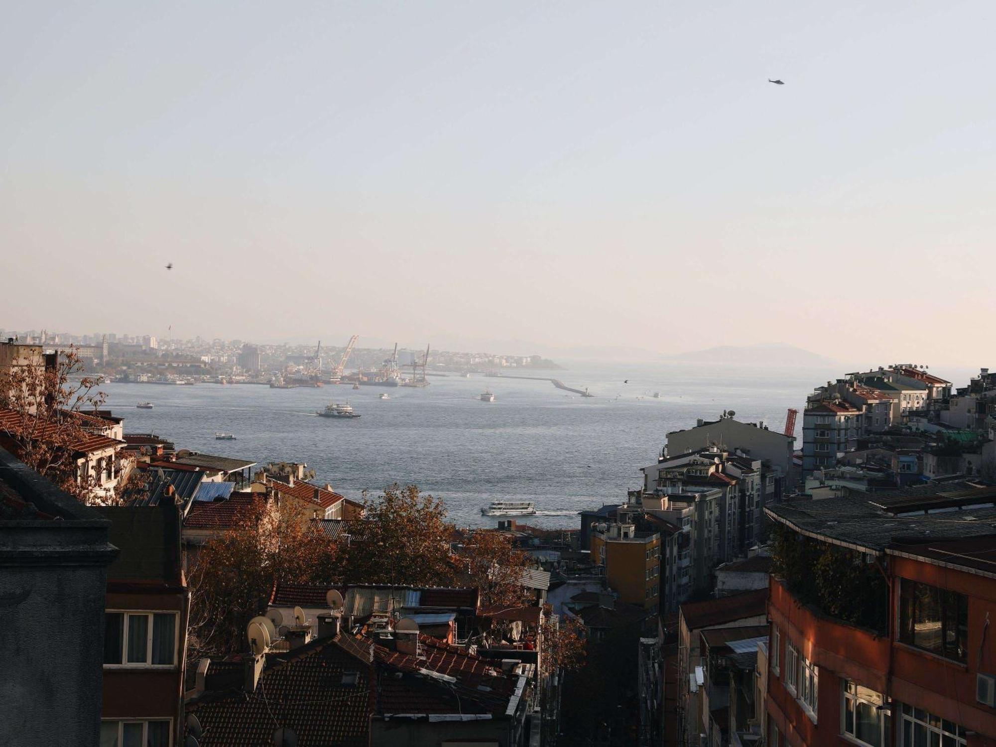 Sofitel Istanbul Taksim Hotel Exterior photo